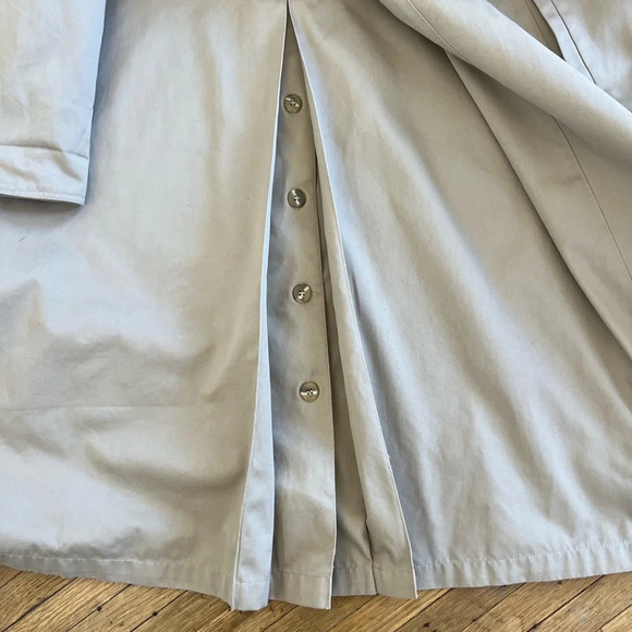 Vintage Beige Hooded Trench Coat | Medium - Picture 7 of 8